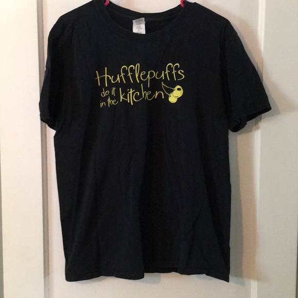 Tops - Hufflepuff tee